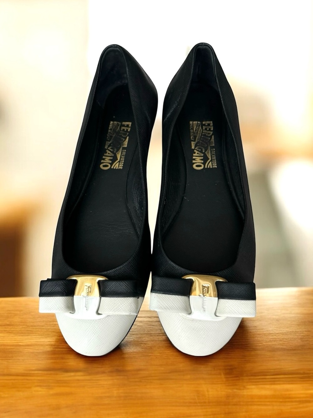 Salvatore Ferragamo Varina Ballet Flats